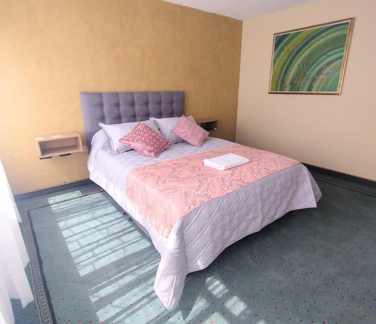 Innovar Casa Hostal Богота Екстер'єр фото