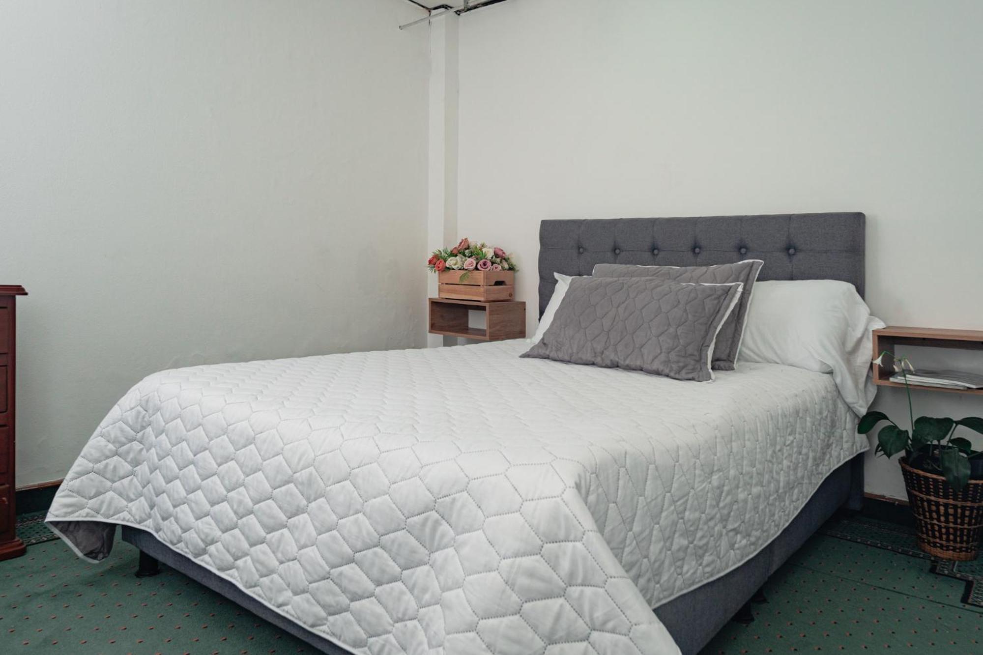 Innovar Casa Hostal Богота Екстер'єр фото