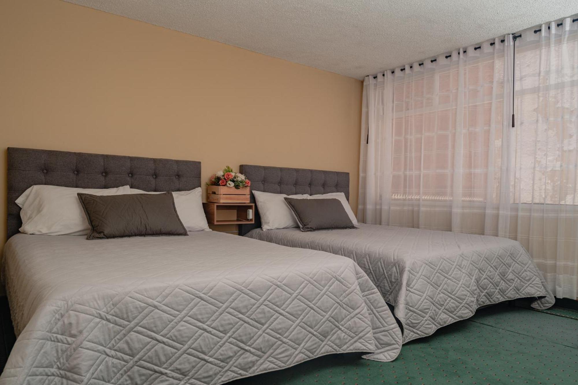 Innovar Casa Hostal Богота Екстер'єр фото
